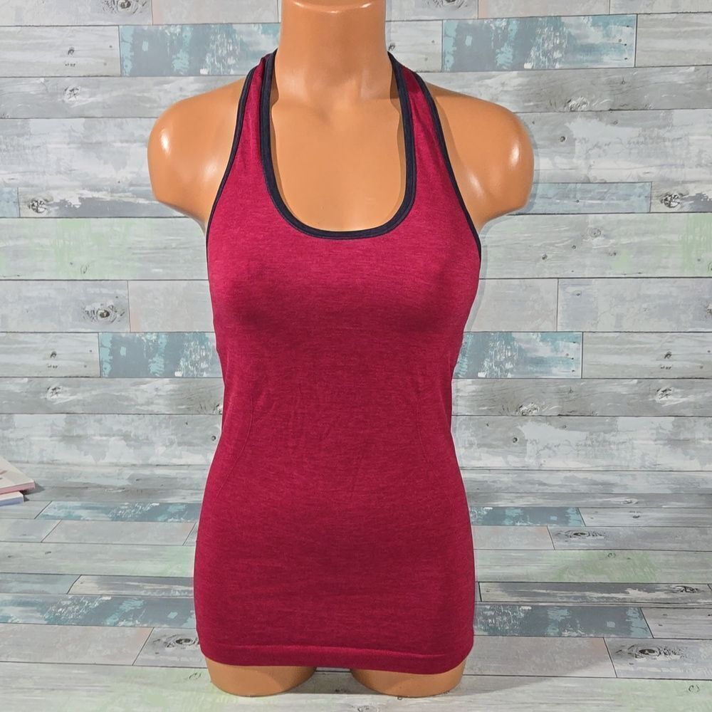 Lululemon Tank Top sz Small